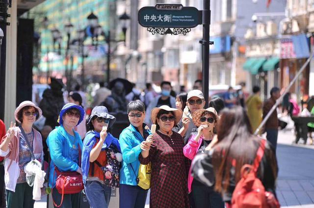 哈尔滨迎来大批韩国游客，旅游热潮背后的文化交流