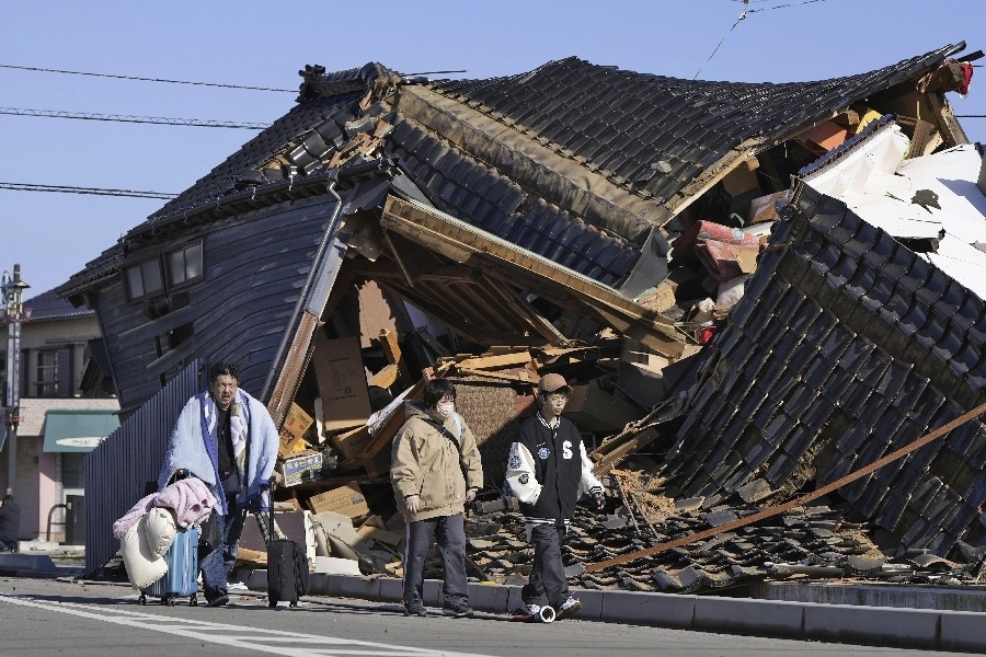 日本地震，影响与启示