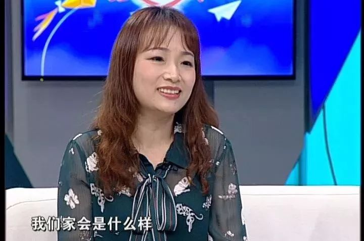 佳佳我的新晋互联网女儿，炙热关注下的神秘魅力与游戏风采深度解析！内含六大看点揭秘真相。