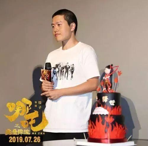 震惊！中国影史首位导演饺子票房突破200亿，背后竟隐藏着这样的秘密！